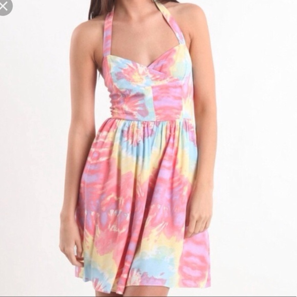 NWT Colorful Tie-Dye Halter Dress by Seneca Rising + PacSun